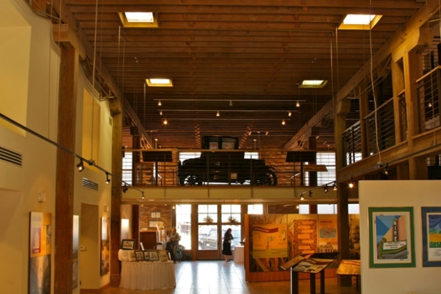 Complete interior and exterior renovation of an old Ford Motor assembly plant building for use as a modern office facility and office space for the City of Crowley. Innovative and sustainable construction methods were used to create a functional office space, while maintaining the building's architectural charm.